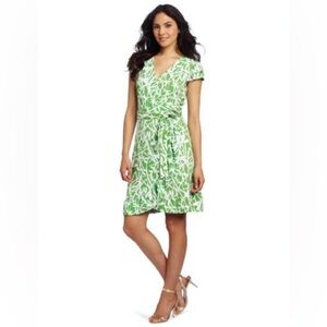 Lilly Pulitzer Women's Adriel Flutter Sleeve Wrap Dress Green Bean Light My Fire
